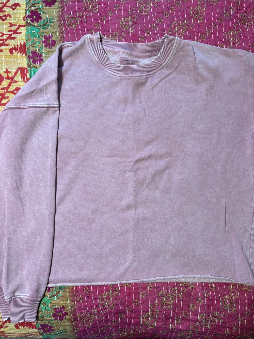 American Eagle Outfitters Womens Faded Mauve Crewneck Sweatshirt Medium